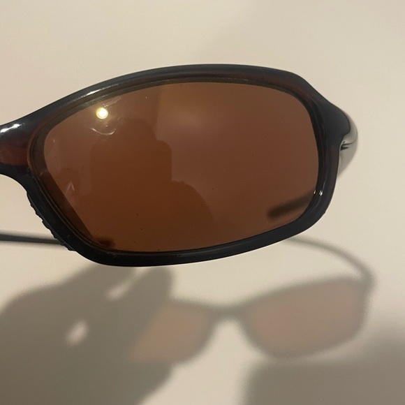 Maui Jim Sunglasses Polarized with Strap Holder - Picture 6 of 12